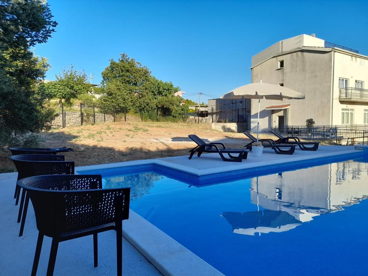 The View Split. Highlight With Roof-Top-Terrace And Pool Kaštela Extérieur photo