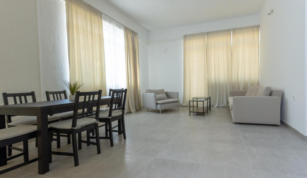 The View Split. Highlight With Roof-Top-Terrace And Pool Kaštela Extérieur photo