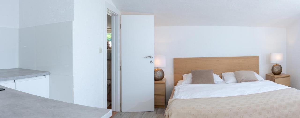 The View Split. Highlight With Roof-Top-Terrace And Pool Kaštela Extérieur photo